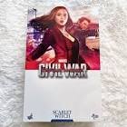 Figurine, goodies, carte captain america scarlet witch
