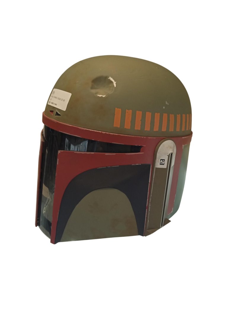 Figurine casque de boba fett