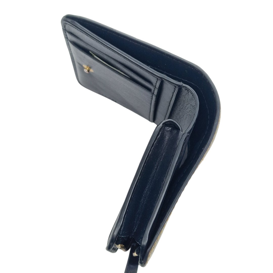 Porte cartes bouton pression et fermeture
