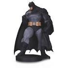 Figurine batman statue by andy kubert