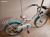20 pouce misti girl