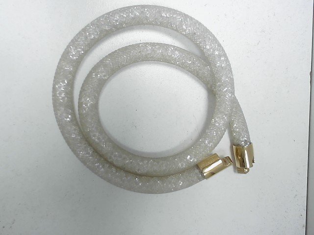 Bracelet jonc plaque or cristaux