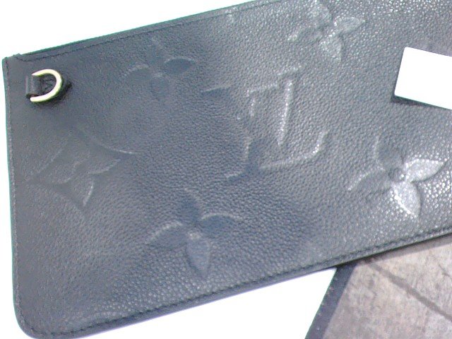 Maroquinerie pochette sans anse