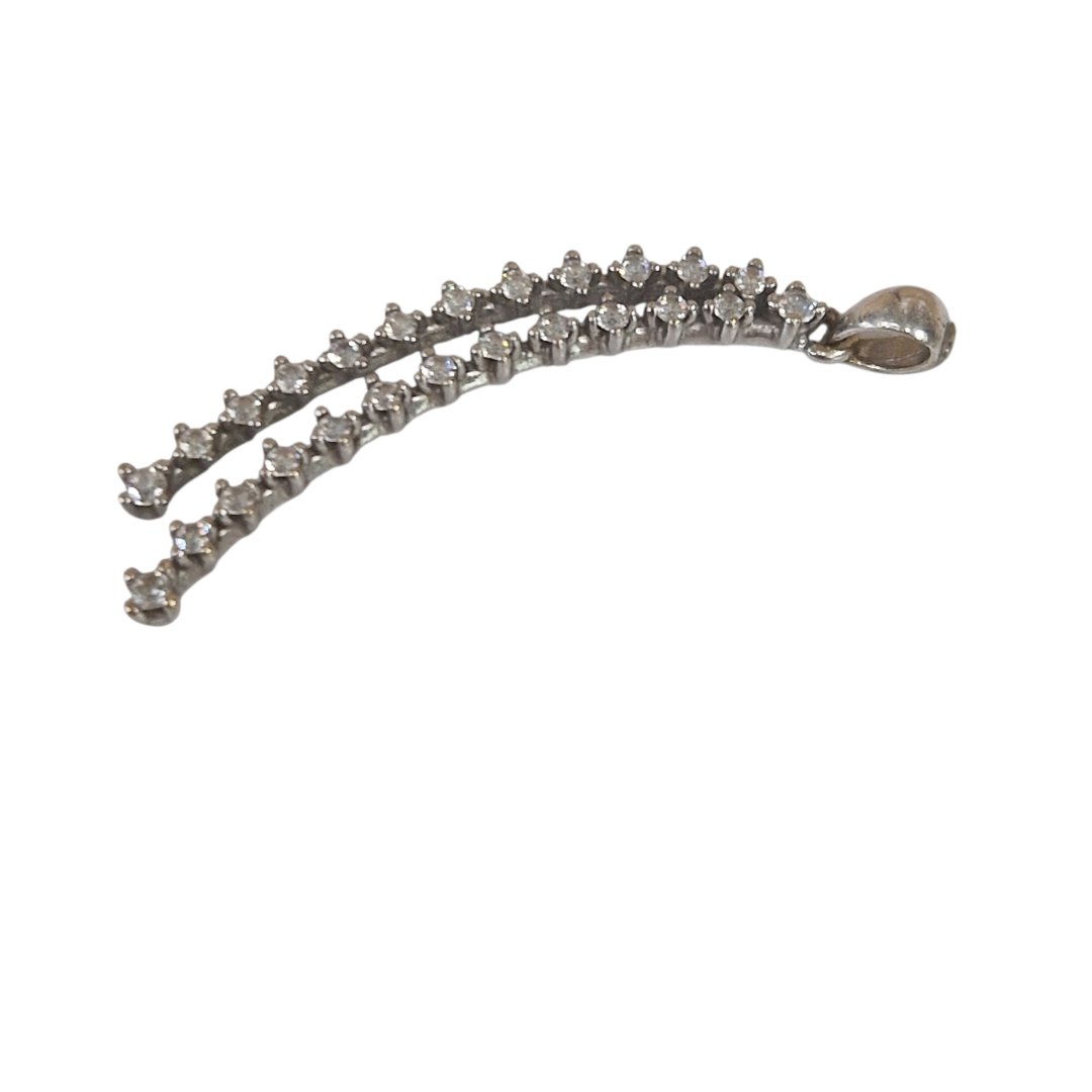 Pendentif double virgule blanc zc