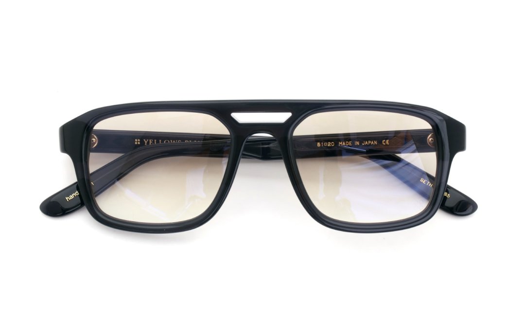 Lunette de soleil c-565