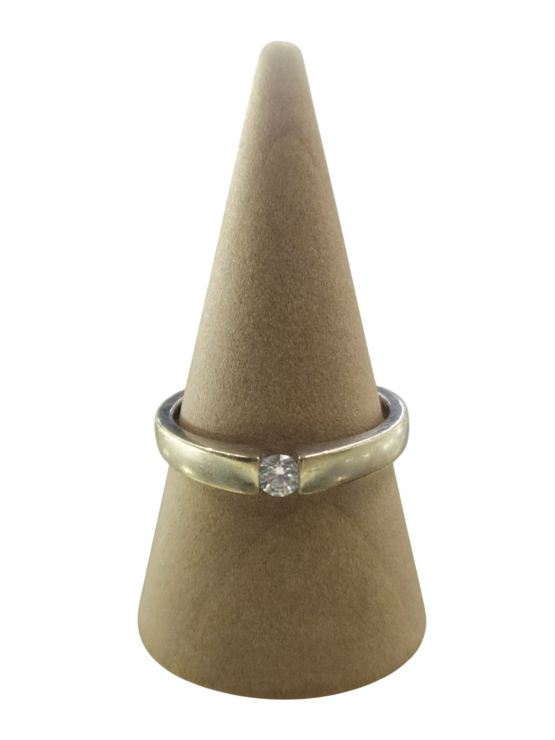 Bague blanc style classique et elegant diamant 0.1