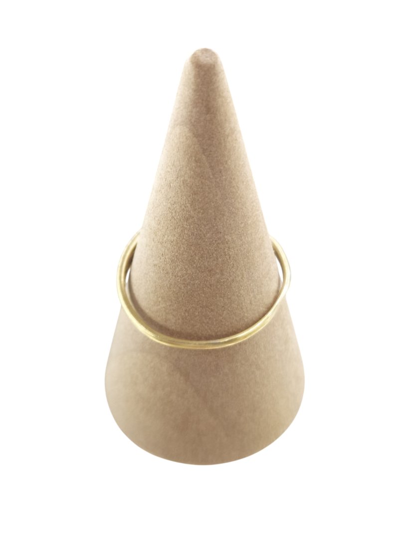 Bague jaune solitaire a motif croise
