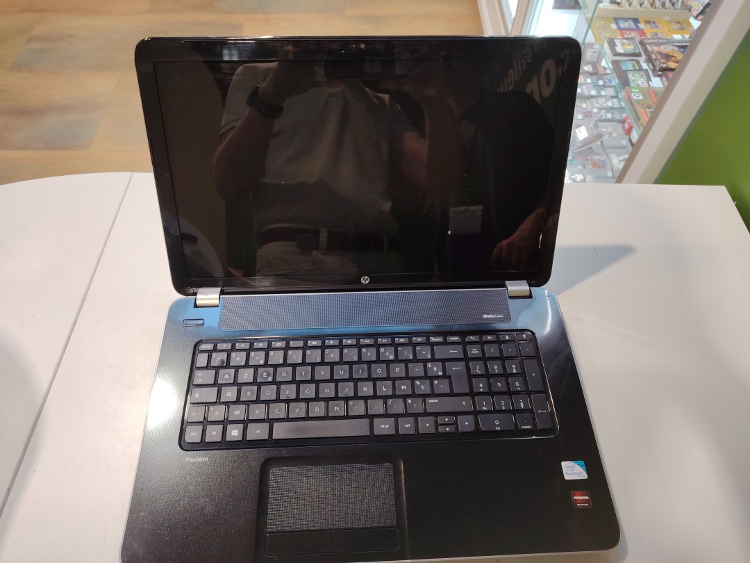 Pc portable 17-e046sf