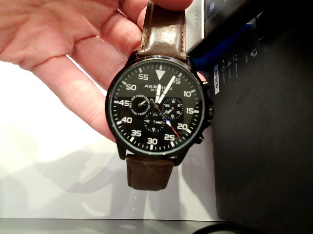 Montre ak773bk
