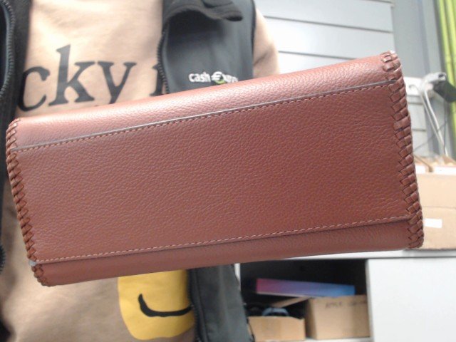 Maroquinerie emilie cuir graine mahogany brown avec bandouliere