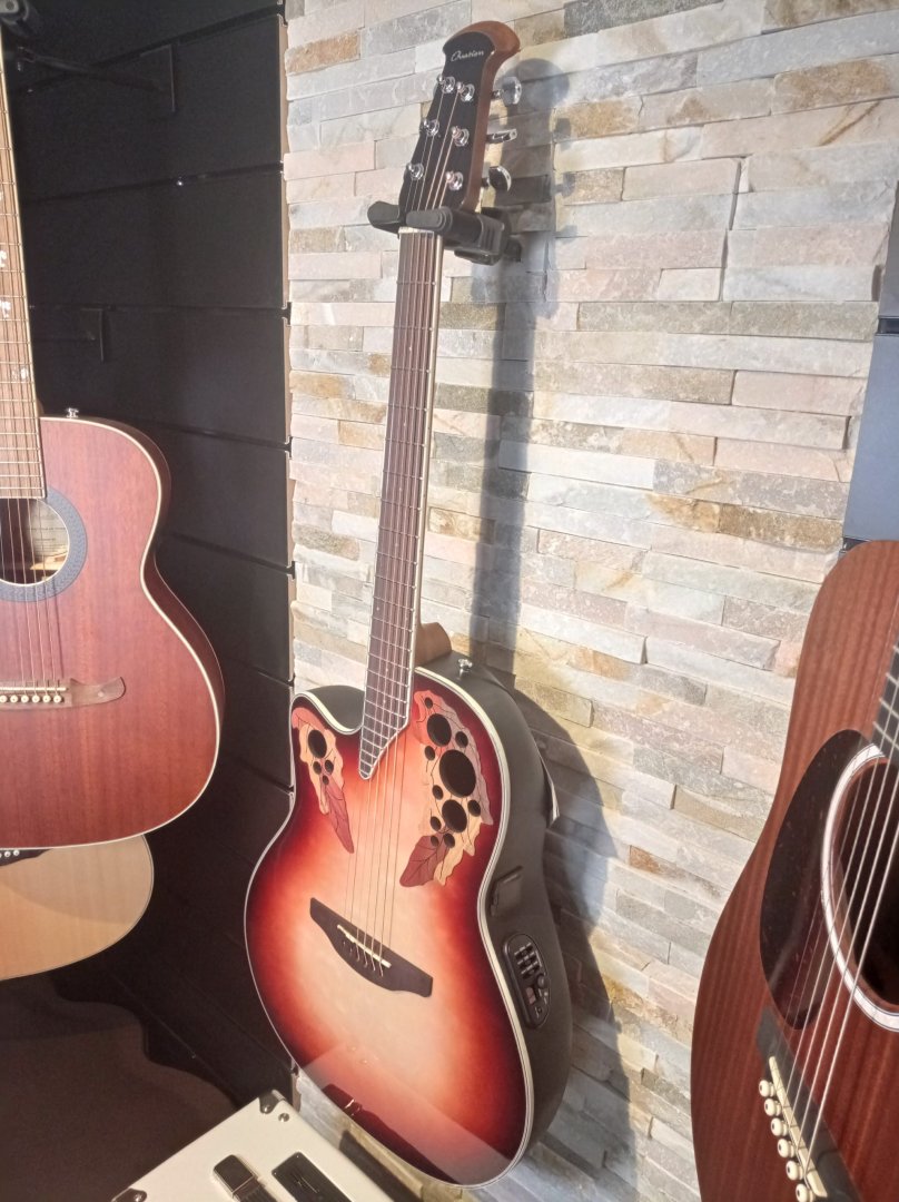 Guitare ce44