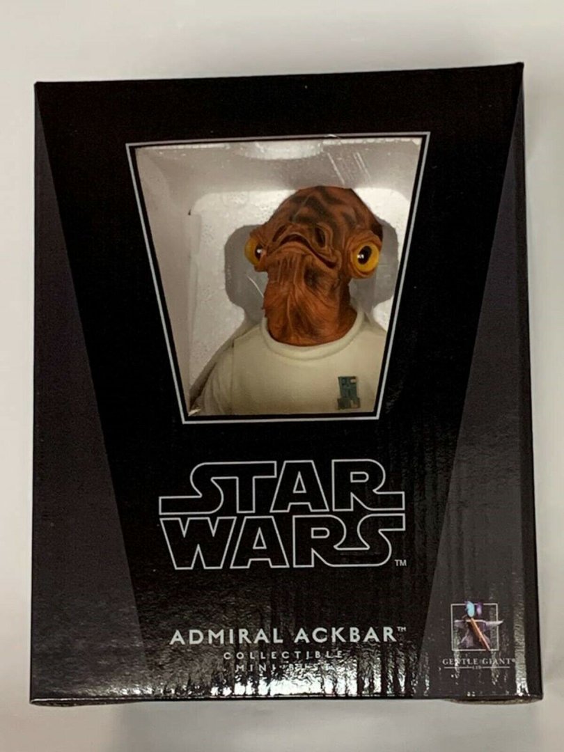 Mini bust admiral ackbar