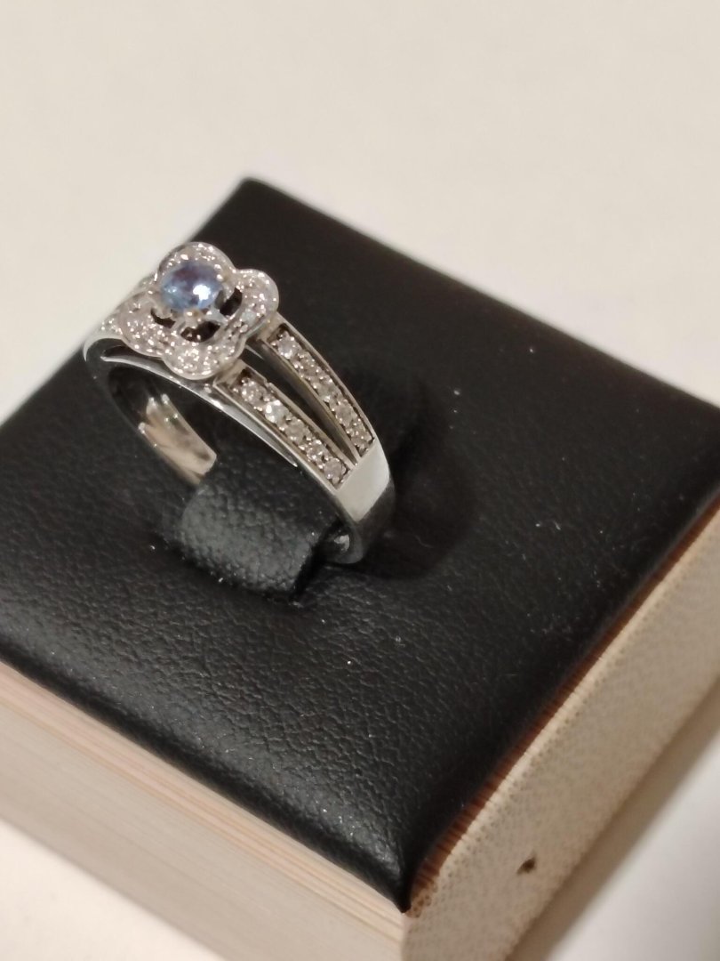 Bague solitaire love t47