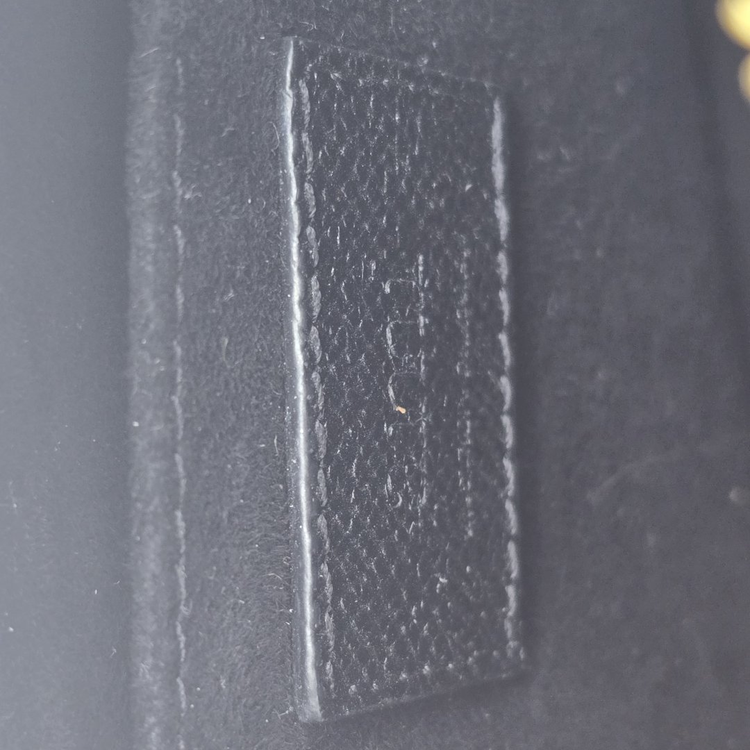 Sac bandouliere le petit paris cuir graine noir