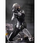 Figurine reno ichikawa