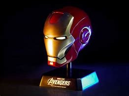 Figurine replique du casque iron man mark vii 17cm