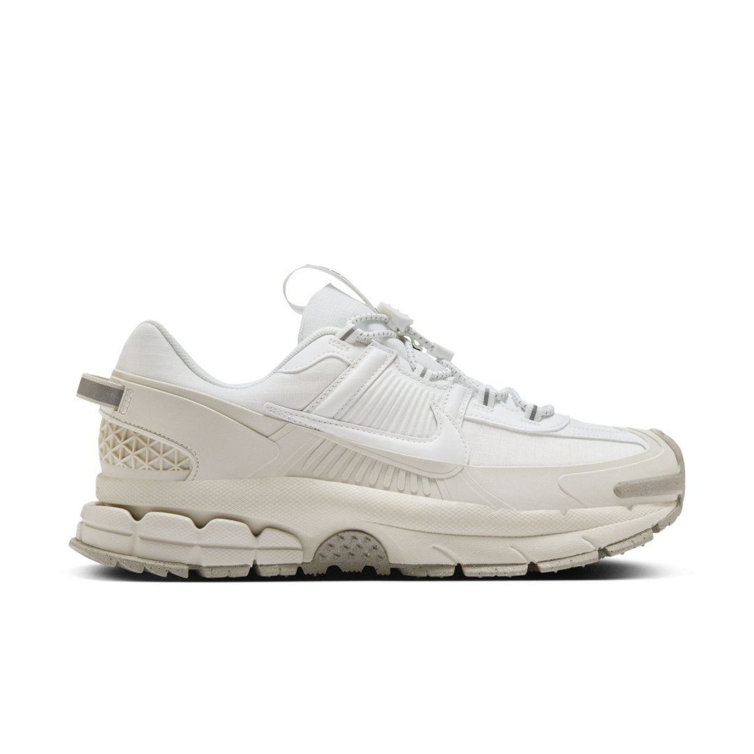 Chaussures t44 vomero hv5951