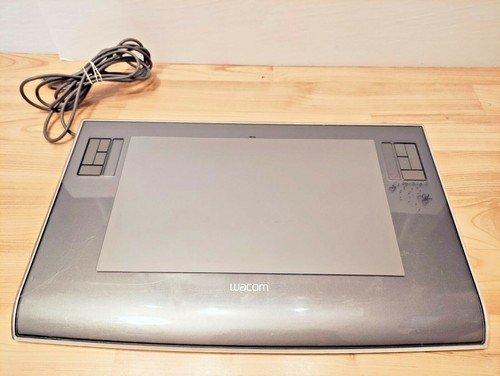 Tablette graphique ptz-631w