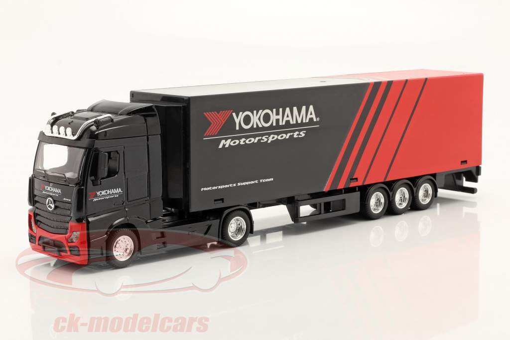 Camion avec remorque 1:43 yokohama motorsports