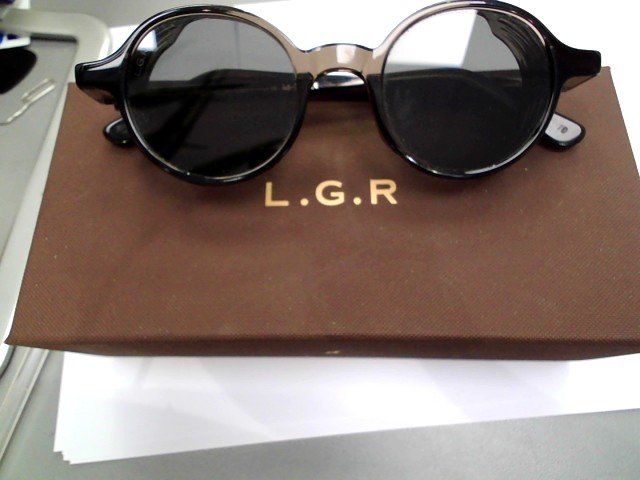 Lunettes de soleil 46-22