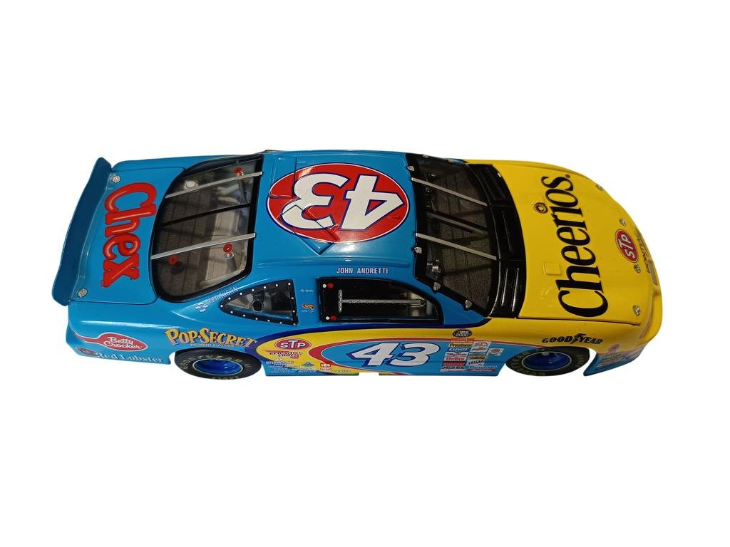 Voiture de collection 1/24 43 john andretti
