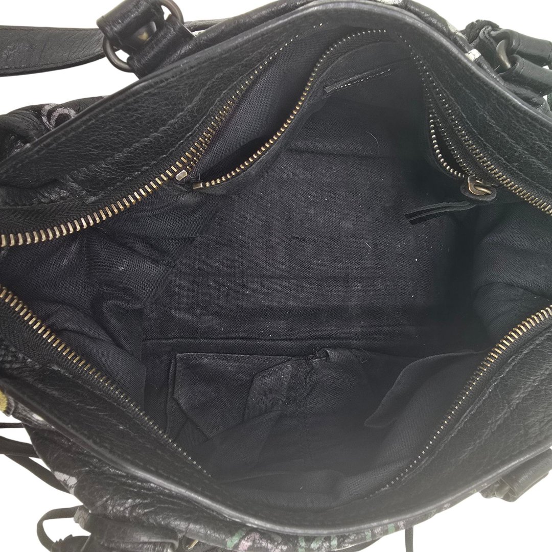 Sac city graffiti cuir veau noir avec bandouliere
