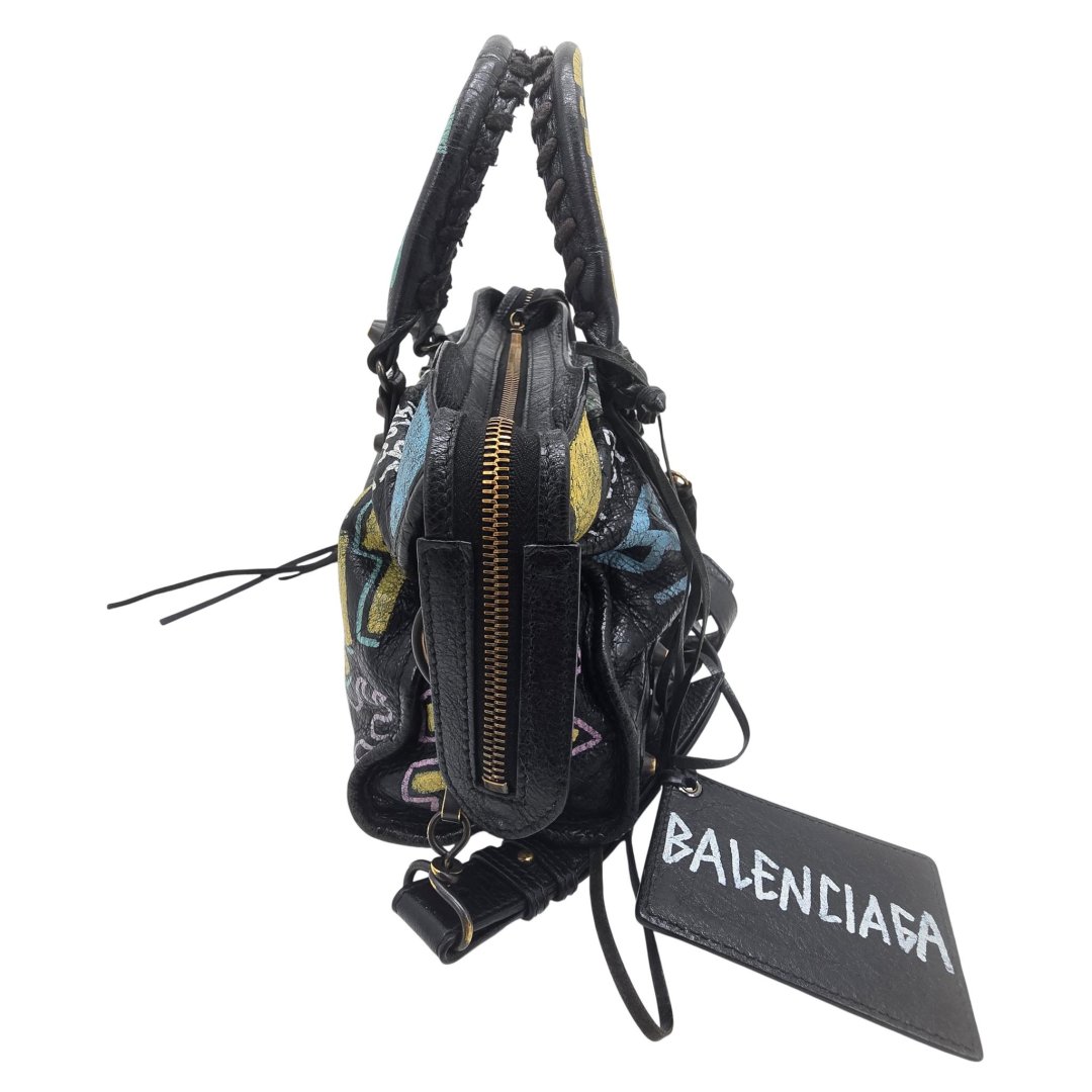 Sac city graffiti cuir veau noir avec bandouliere