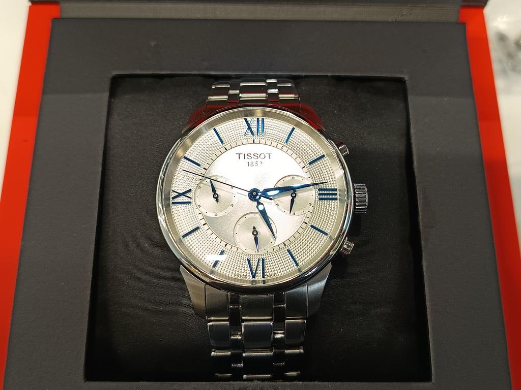 Montre automatique t139.462.11.038.00 chemin des tourelles 42mm