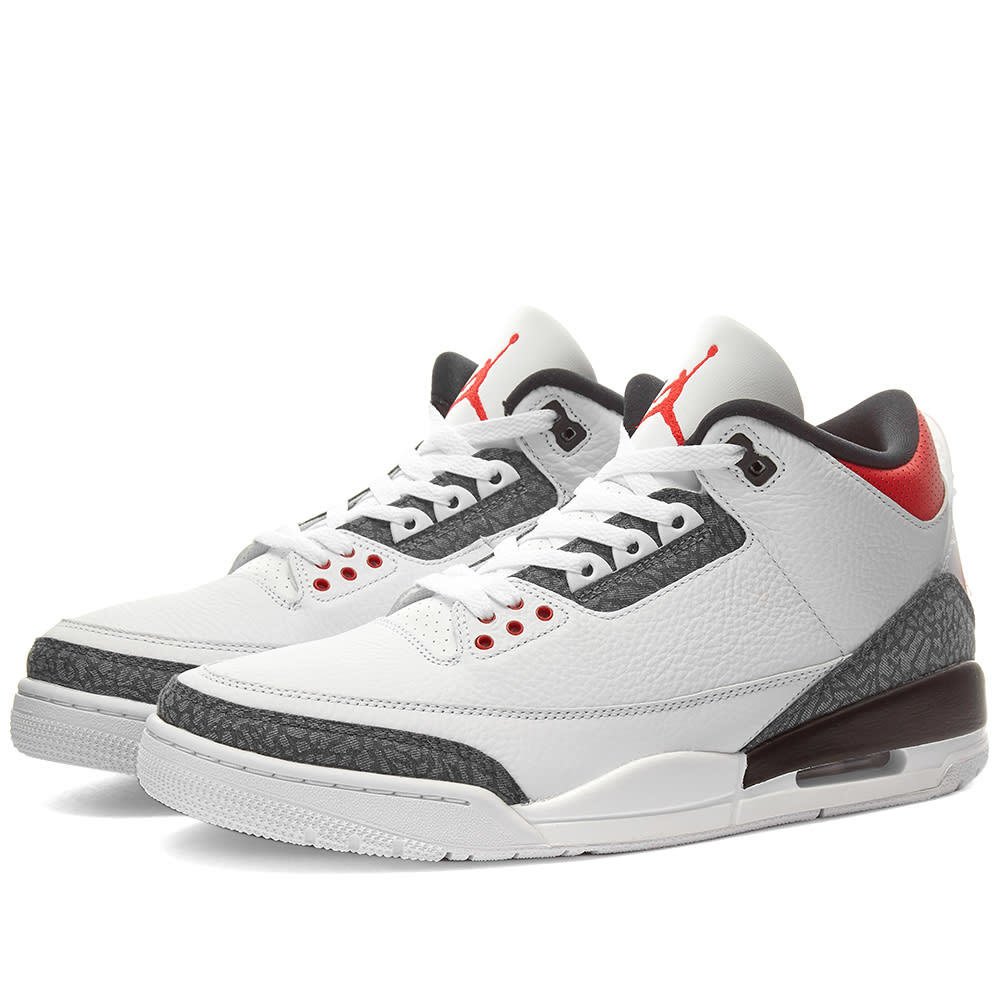 Chaussures t43 air jordan 3 retro se