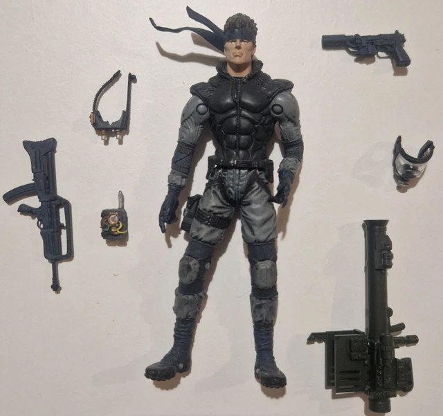 Figurine snake