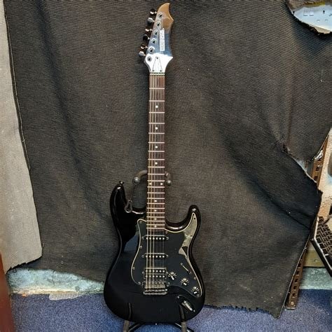 Guitare electrique rocket special