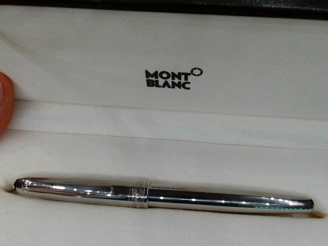Stylo plume platinium 144