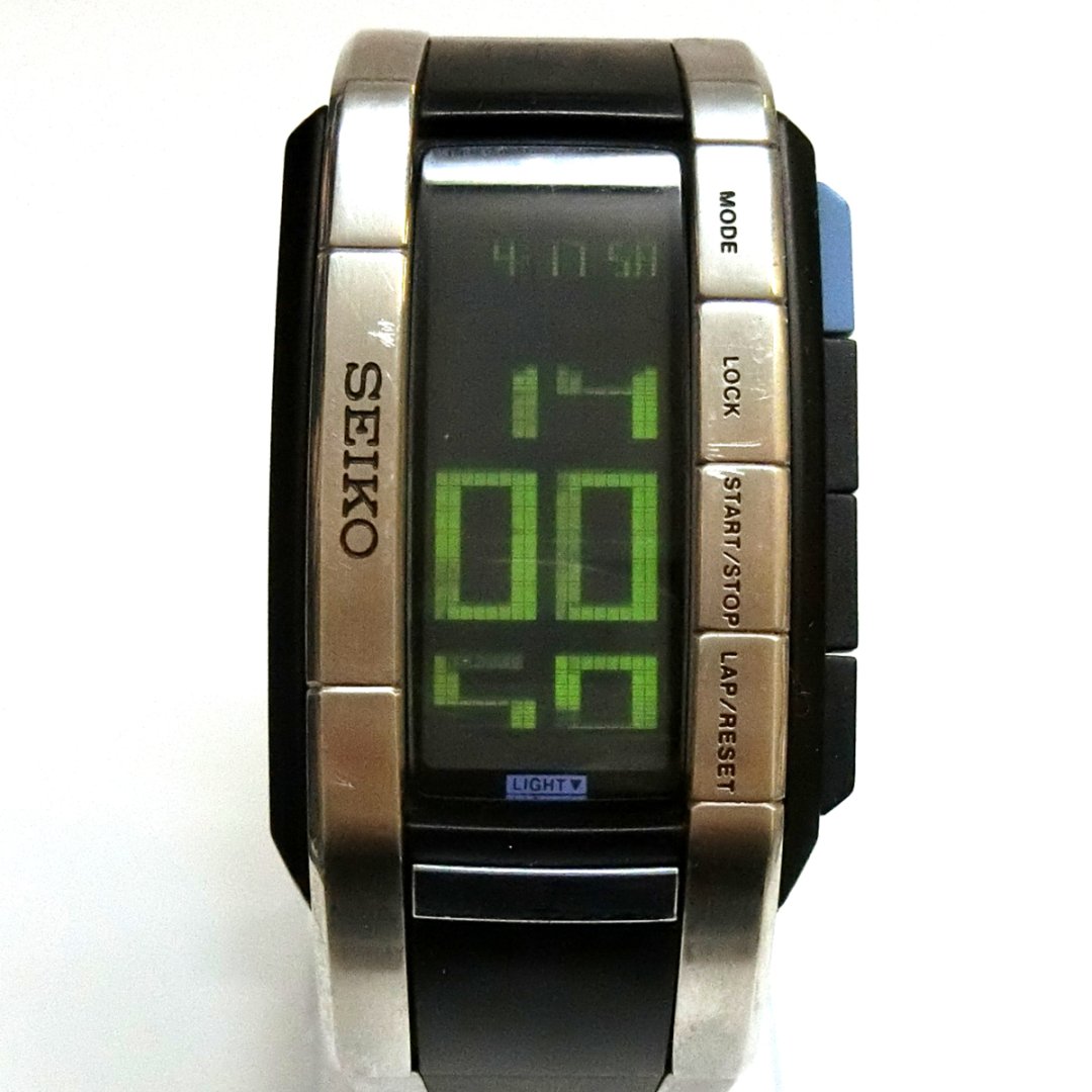 Montre w444-4000 ad - final fantasy