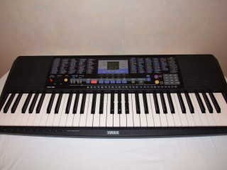 Clavier psr-190 61 touches