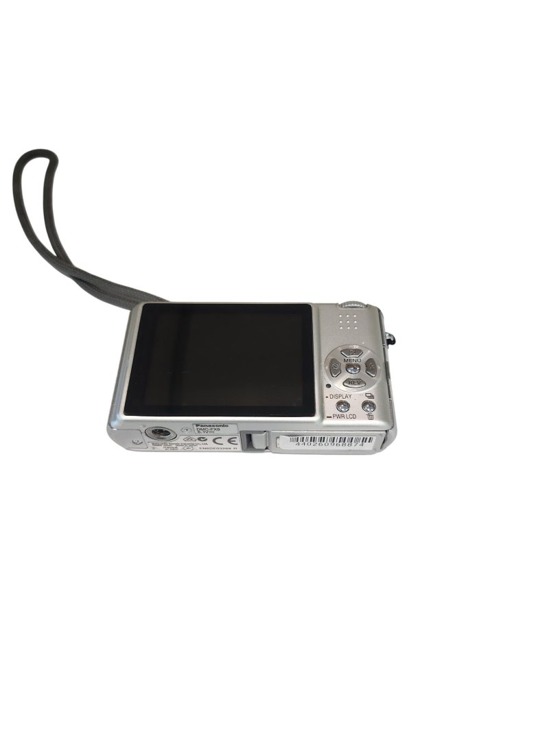 Compact et bridge dmc fx8