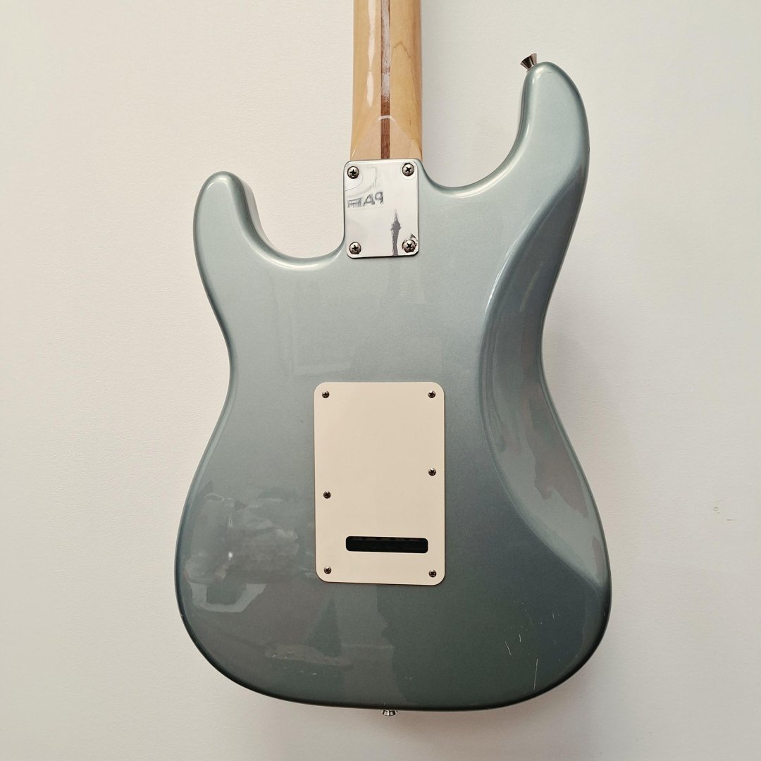 Guitare electrique stratocaster made in mexico