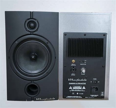 Enceintes monitoring diamond 8.2 pro active