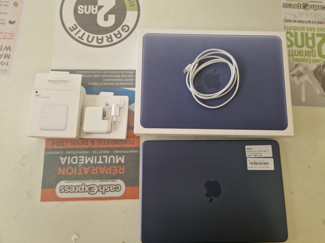 A3404 mac book neo (a18 Pro 6 Coeur)