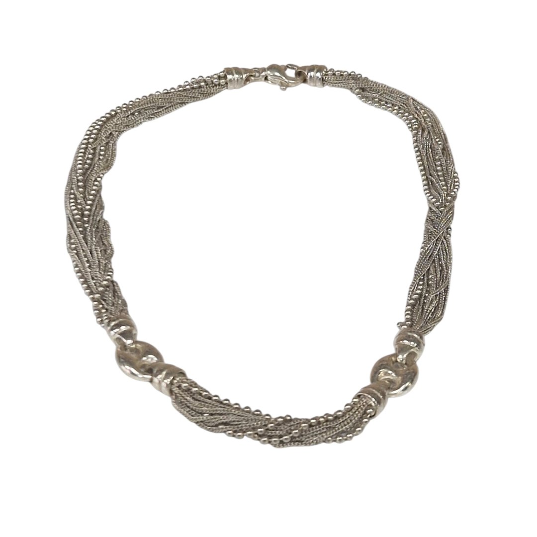Collier multi chaines et 2 graines de cafe