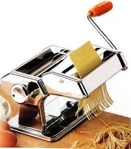 Pasta machine