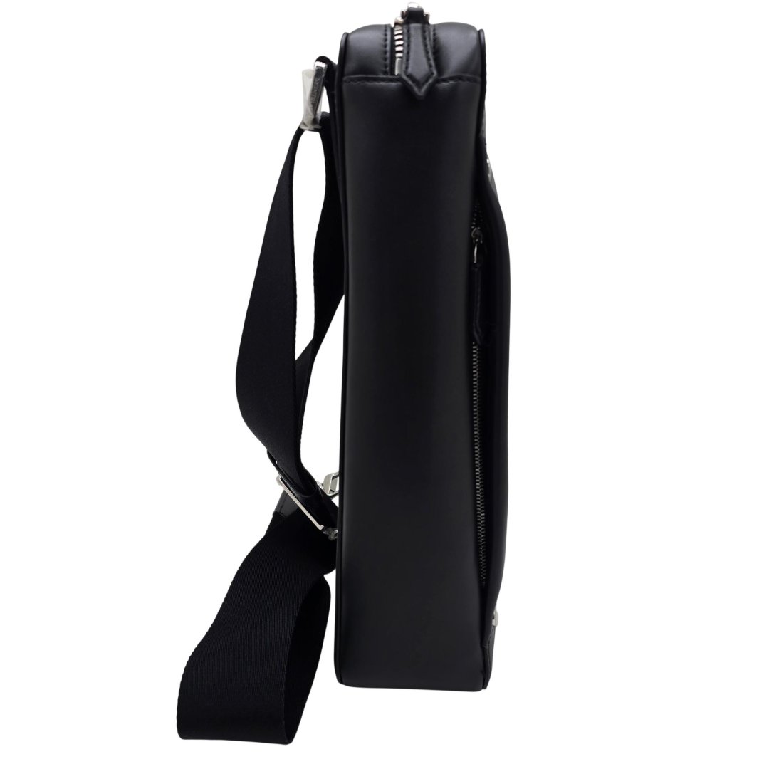 Sacoche meisterstuck selection soft sling bag cuir noir avec bandouliere