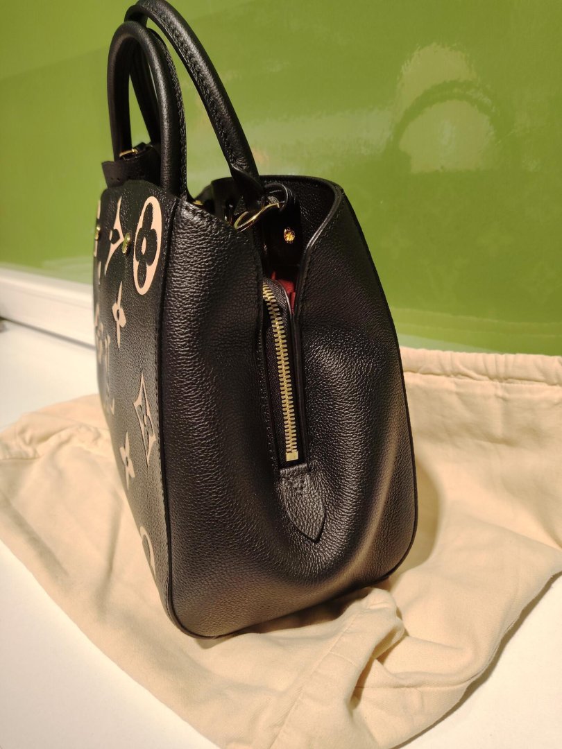 Maroquinerie montaigne mm cuir epi monogram noir avec bandouliere
