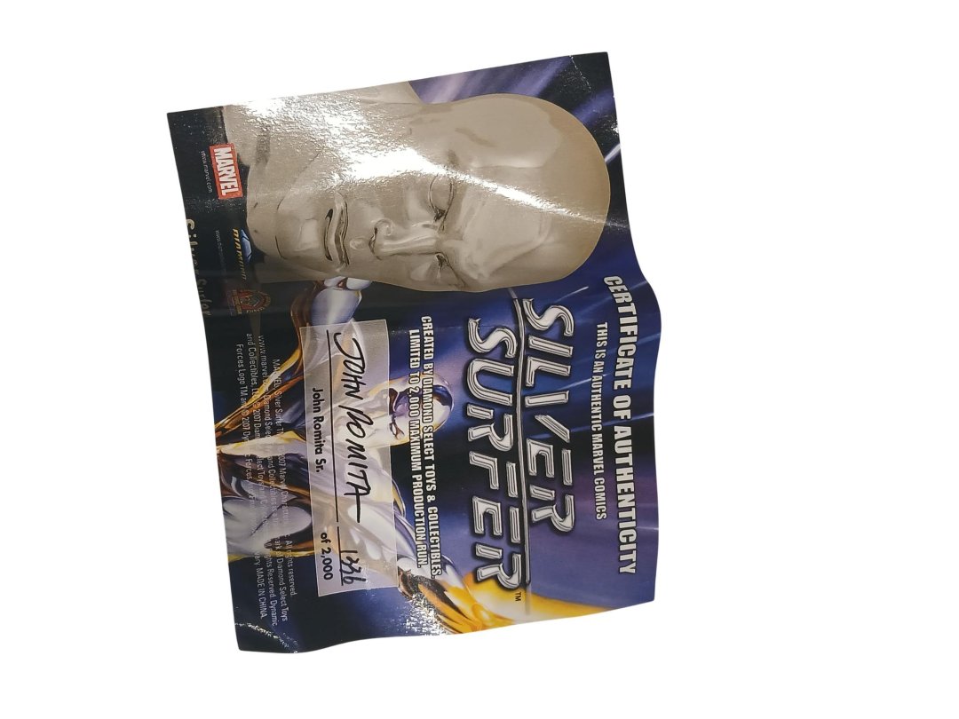 Figurine marvel tete surfer d'argent